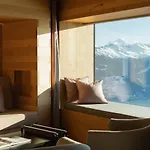 Hotel Chetzeron Ski-in & Ski-out 4*