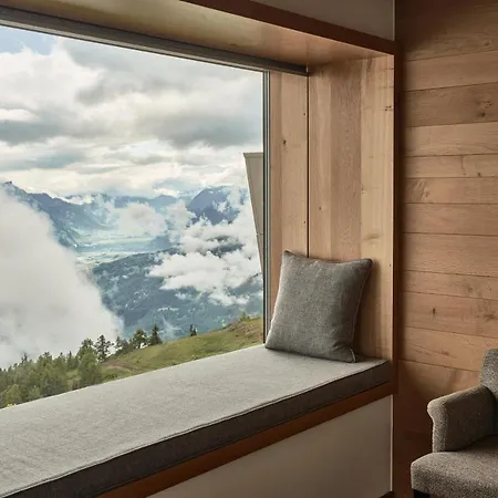 Chetzeron Mountain Boutique