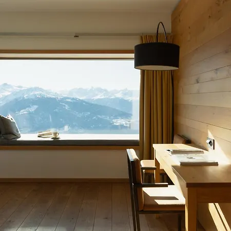 Hotel Chetzeron Mountain 4*