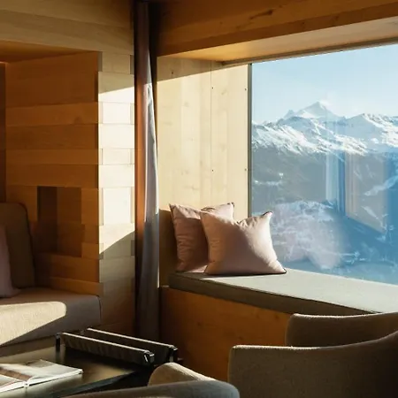 فندق Chetzeron 4*