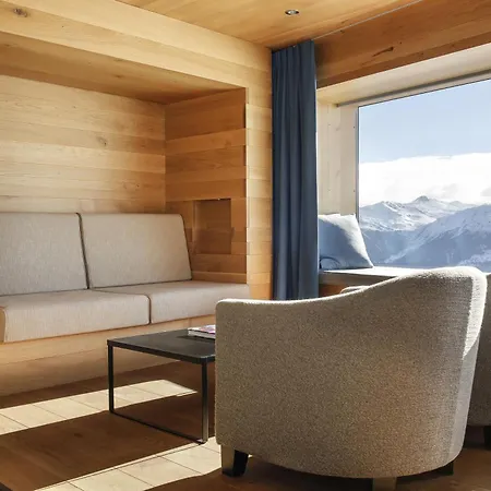 Chetzeron Mountain Hotel