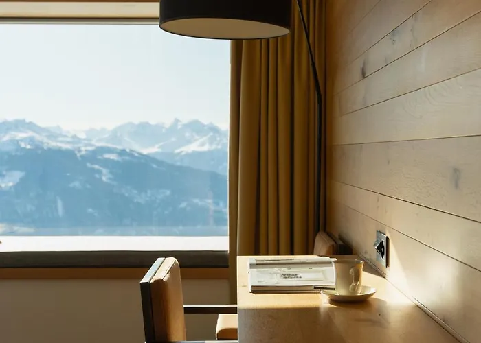 Chetzeron Ski-in & Ski-out Hotell 4*