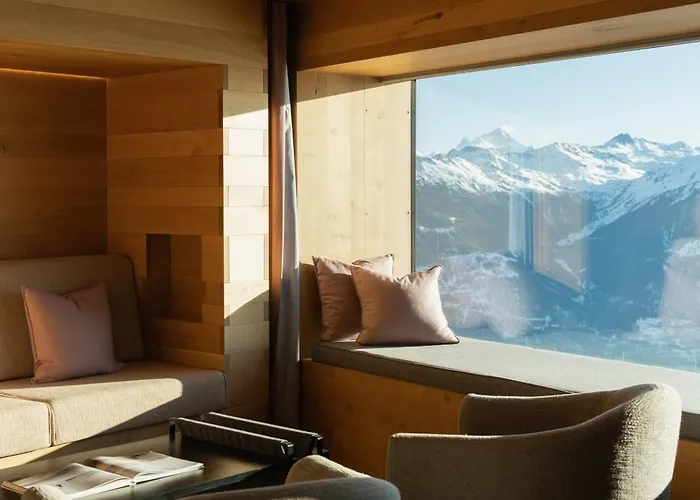 Hotell Chetzeron Ski-in & Ski-out 4*